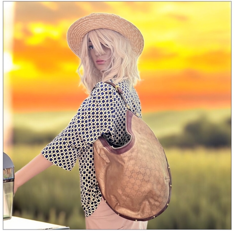 Gucci Beige Hobo Bag